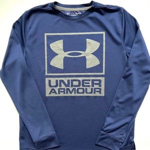 Boy's Large Loose Under Armor Long sleeve navy shirt